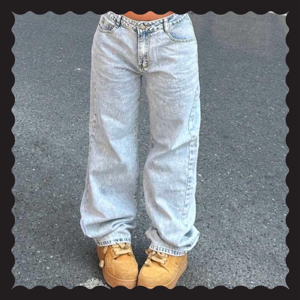 👖 {Women's Jeans}